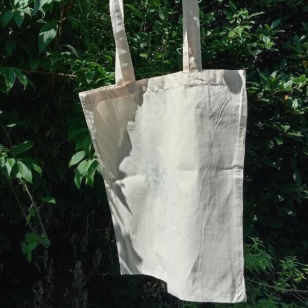 Tote Bag au dos - Atelier Aby - Saint-brieuc