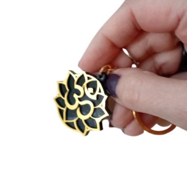 Porte Clef Satnam Noir et Doré - Atelier Aby - Bretagne